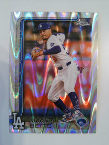 2025 Topps Chrome Baseball RayWave Refractors Mookie Betts #50
