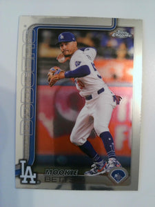 2025 Topps Chrome Baseball Mookie Betts #50