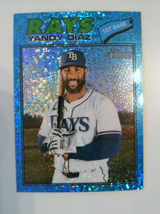 2026 Topps Heritage Chrome Light Blue Sparkle Refractors Yandy Díaz #47