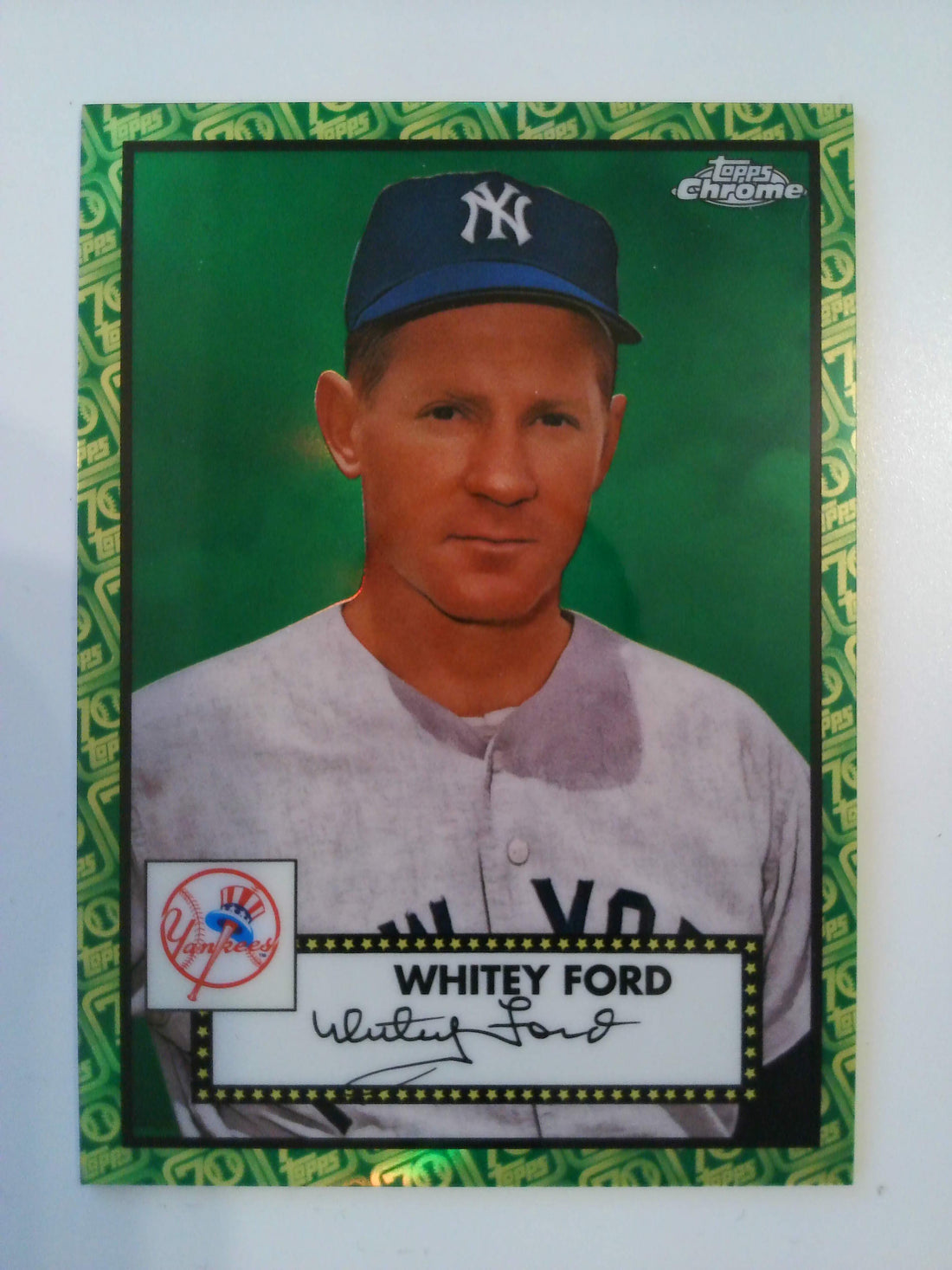 2021 Chrome Platinum Anniversary Green/Yellow Refractor 70/99 Whitey Ford #638