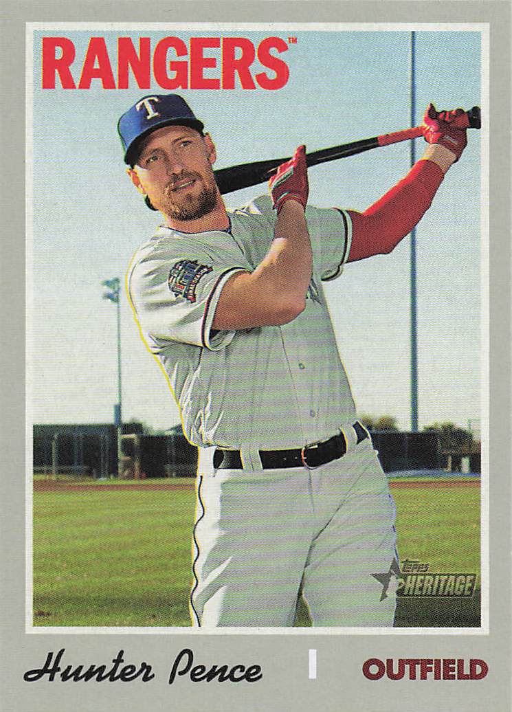 2019 Topps Heritage Baseball Hunter Pence #704