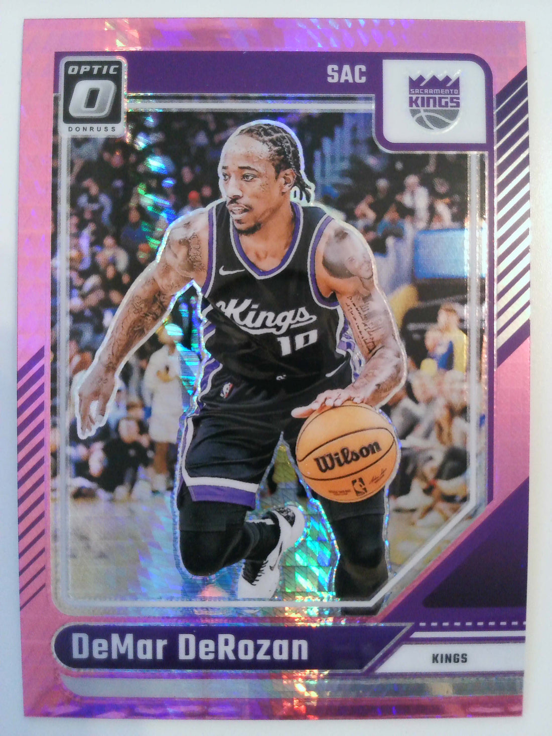 2024-25 Donruss Optic Basketball Hyper Pink DeMar DeRozan #218