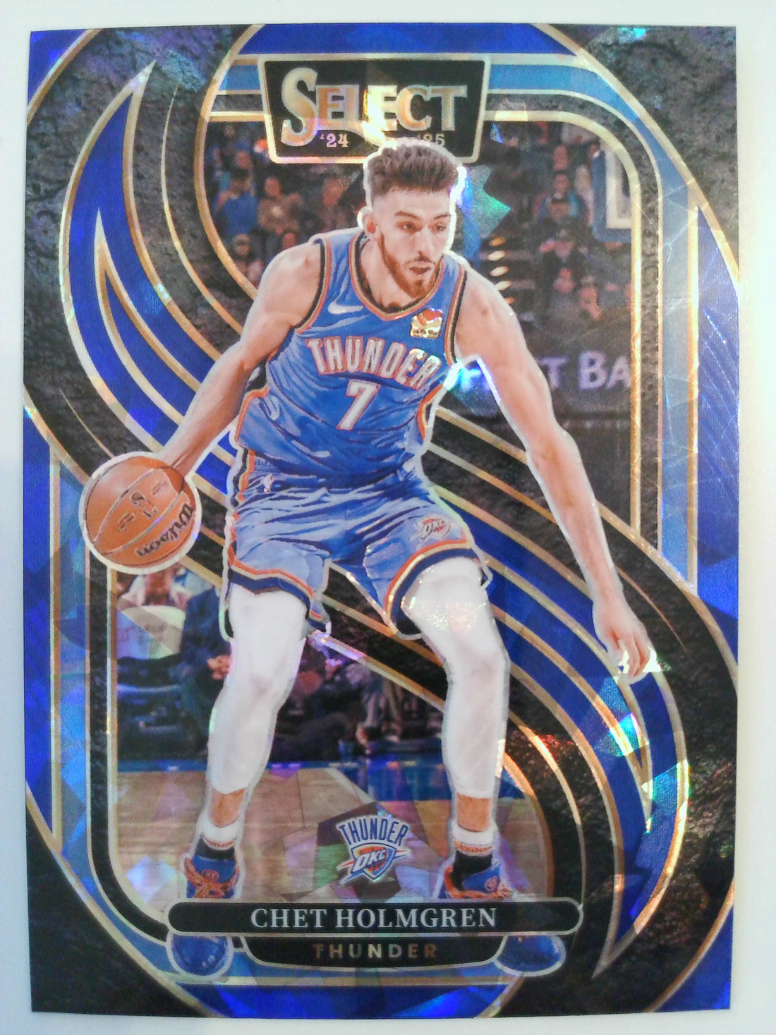 2024-25 Panini Select Basketball Blue Cracked Ice Prizm Chet Holmgren #128