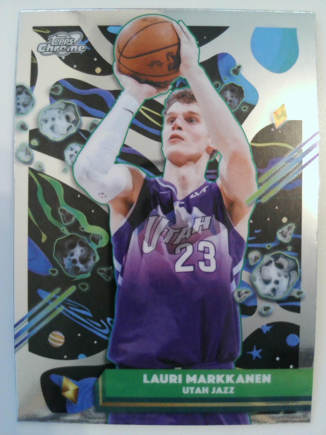 2025-26 Topps Chrome Cosmic Basketball Lauri Markkanen #198