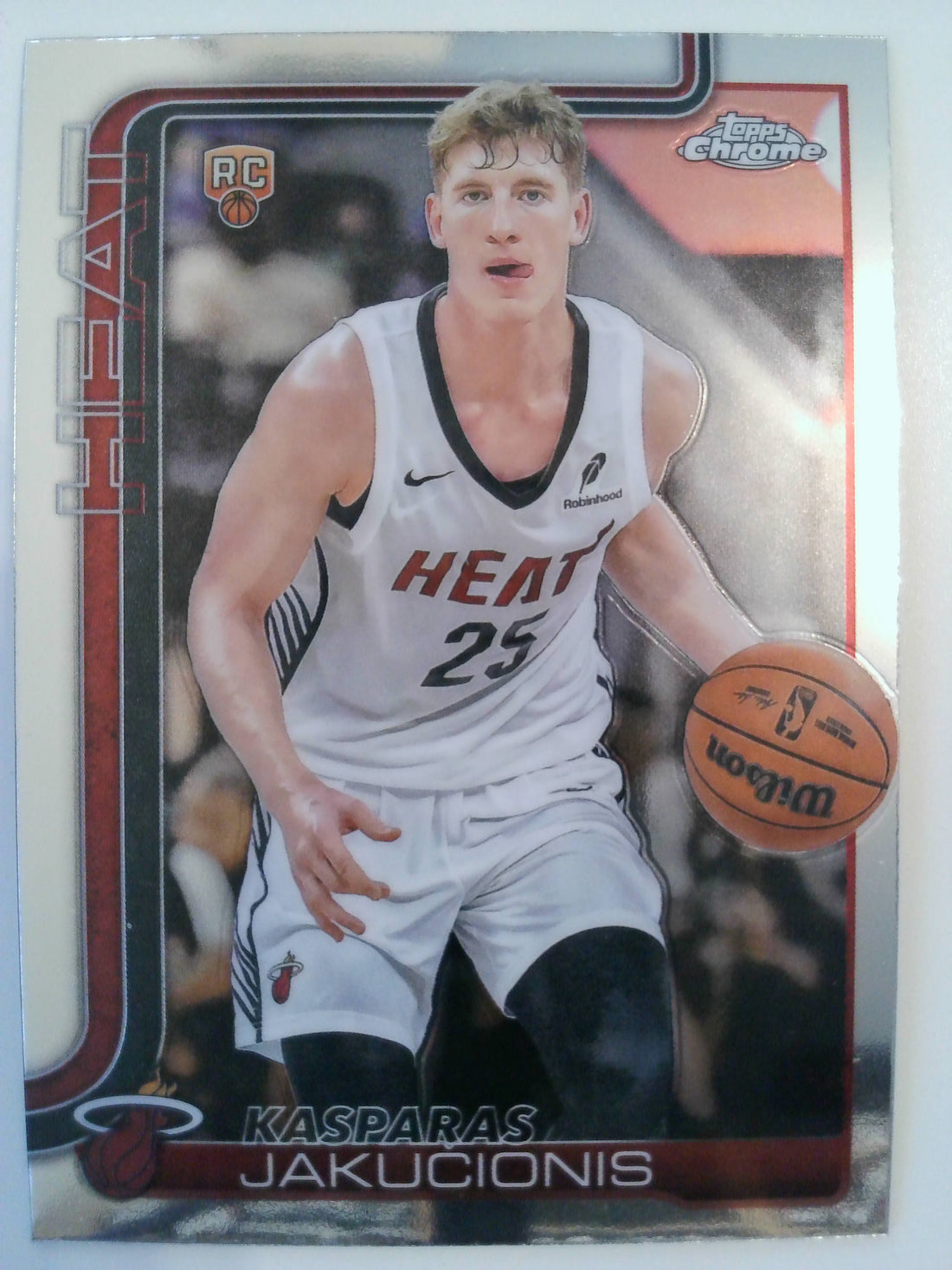 2025-26 Topps Chrome Basketball Kasparas Jaku?ionis #270 Rookie