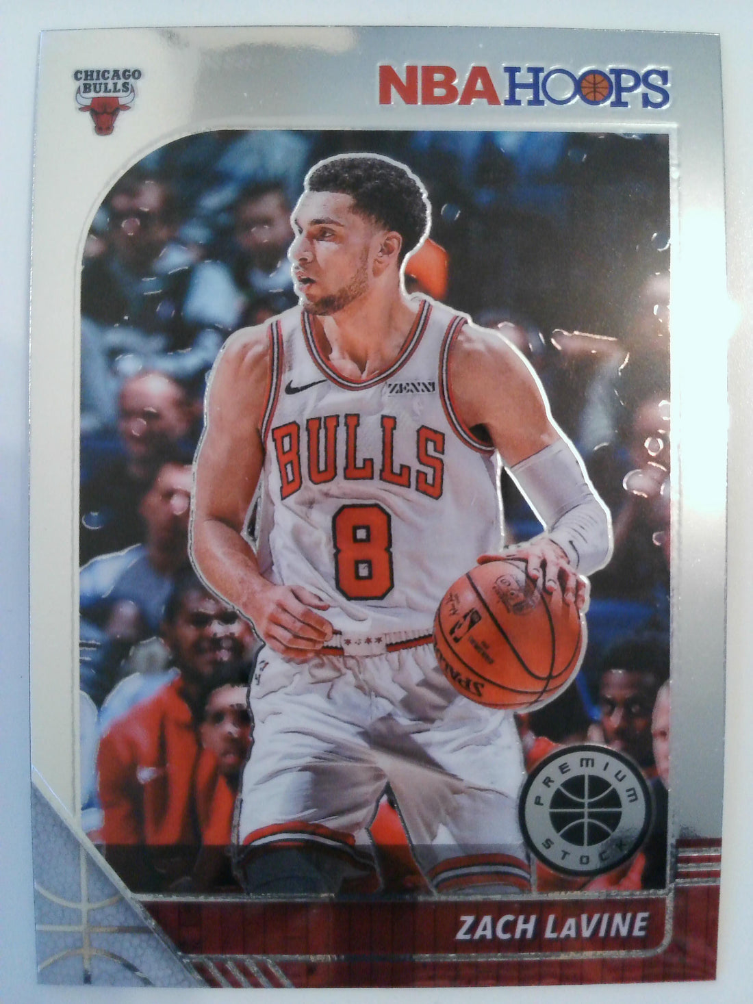 2019-20 Hoops Premium Stock Basketball Zach LaVine #25