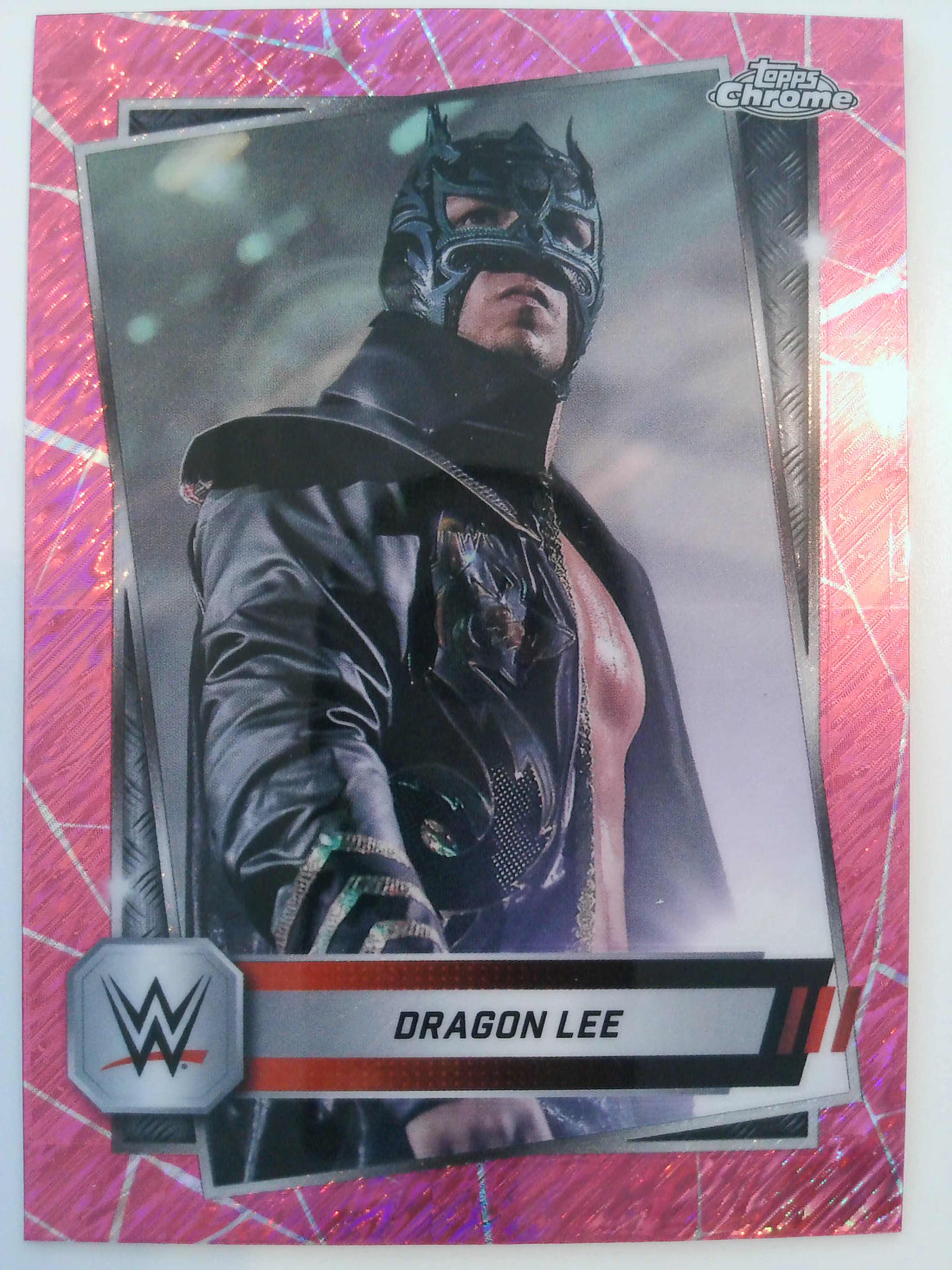 2025 Topps Chrome WWE Wrestling Pink Shimmer Refractor Dragon Lee #23