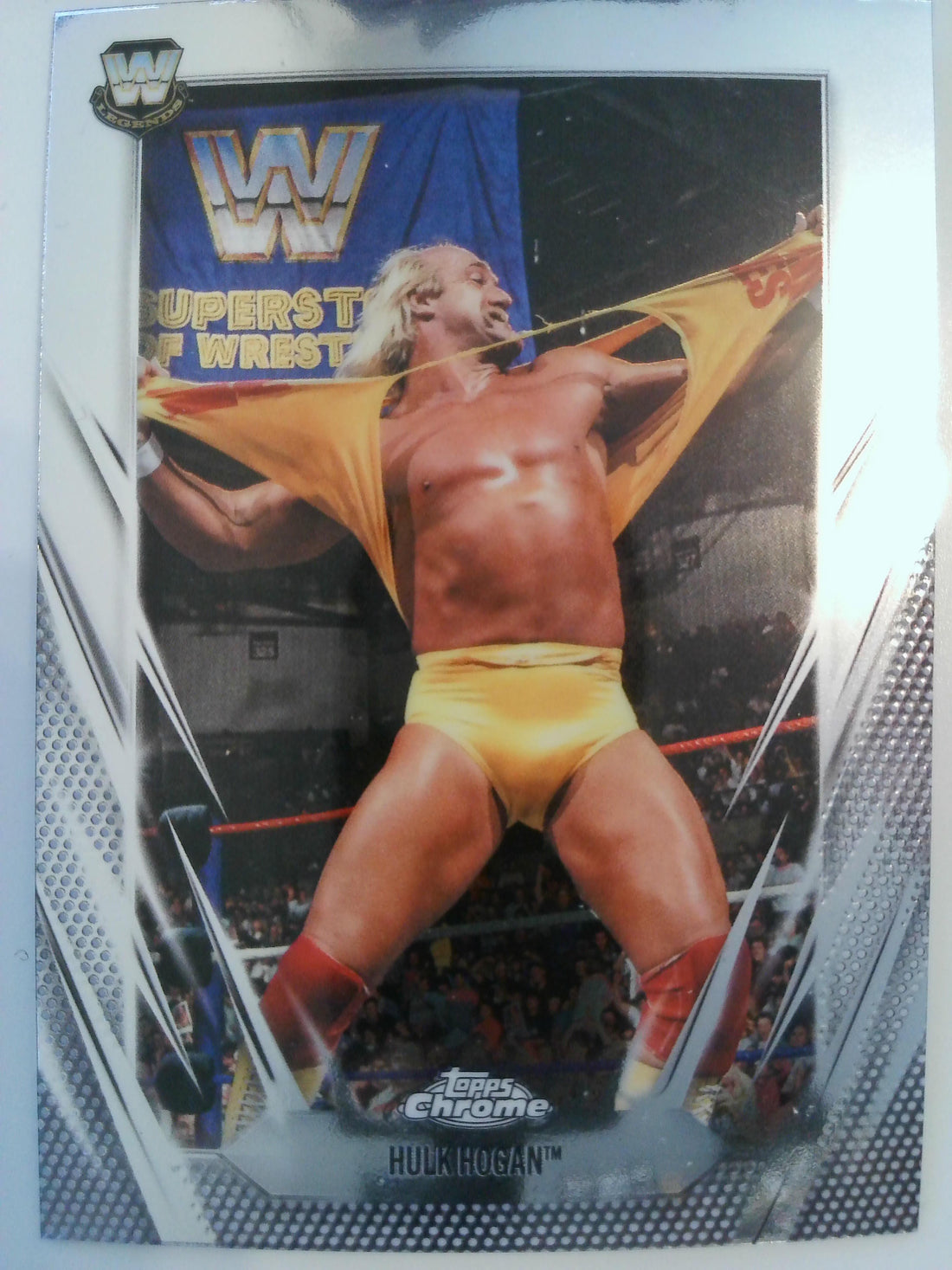 2026 Topps Chrome WWE Wrestling Hulk Hogan #25