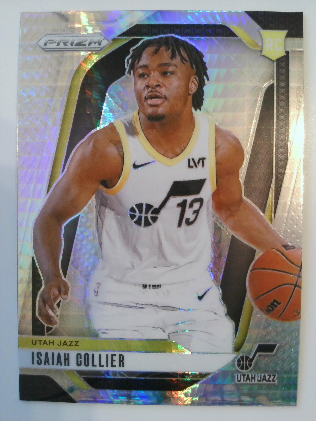 2024-25 Panini Prizm Basketball Prizms Hyper Isaiah Collier #227