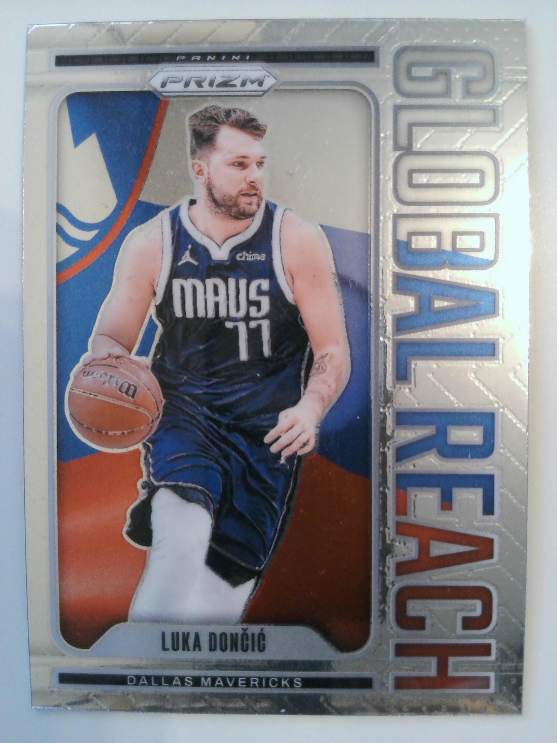 2024-25 Panini Prizm Basketball Dominance Luka Doncic #12