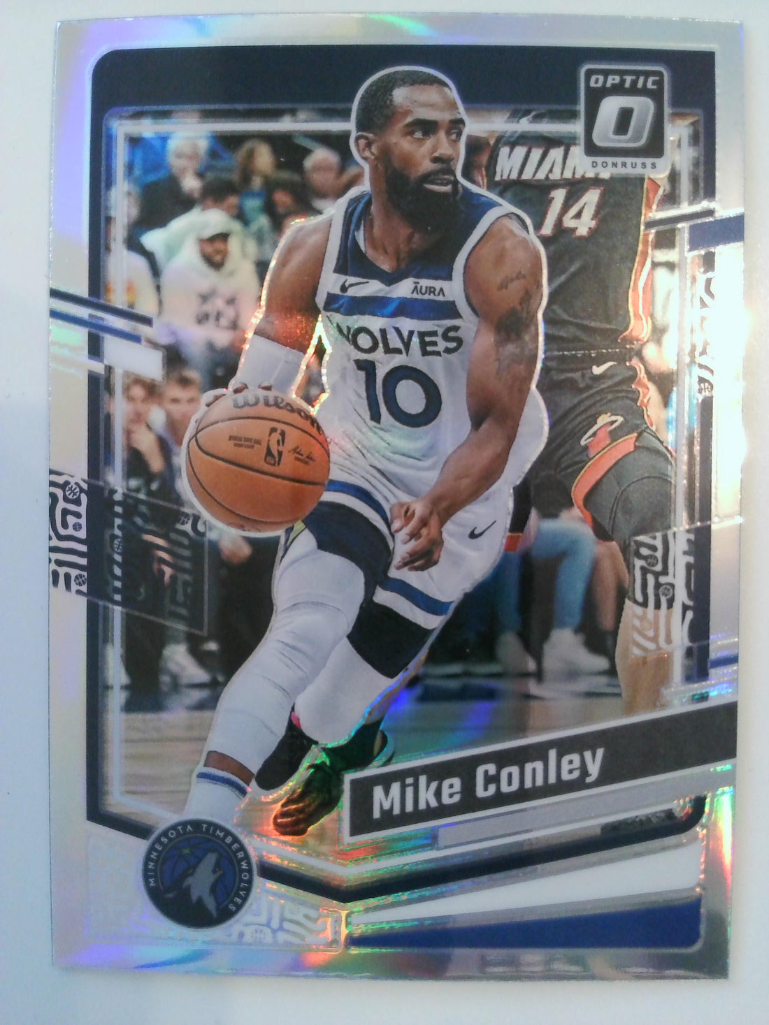 2023-24 Donruss Optic Basketball Holo Mike Conley #77