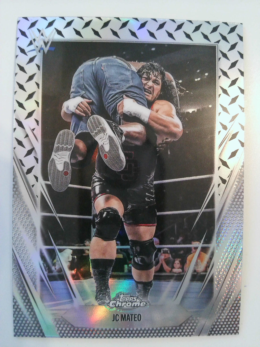 2026 Topps Chrome WWE Wrestling Diamond Plate Refractor JC Mateo #100