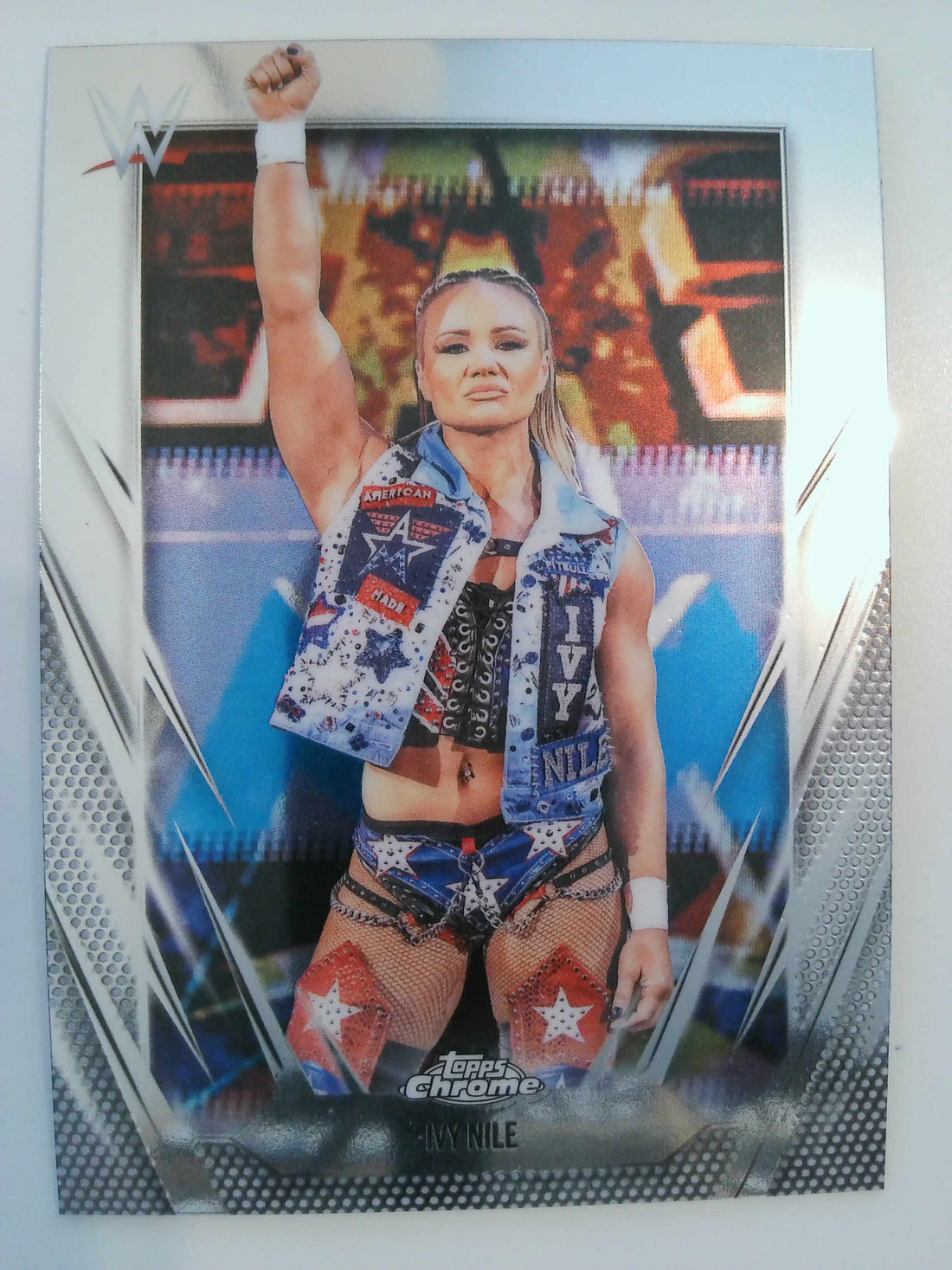 2026 Topps Chrome WWE Wrestling Ivy Nile #181