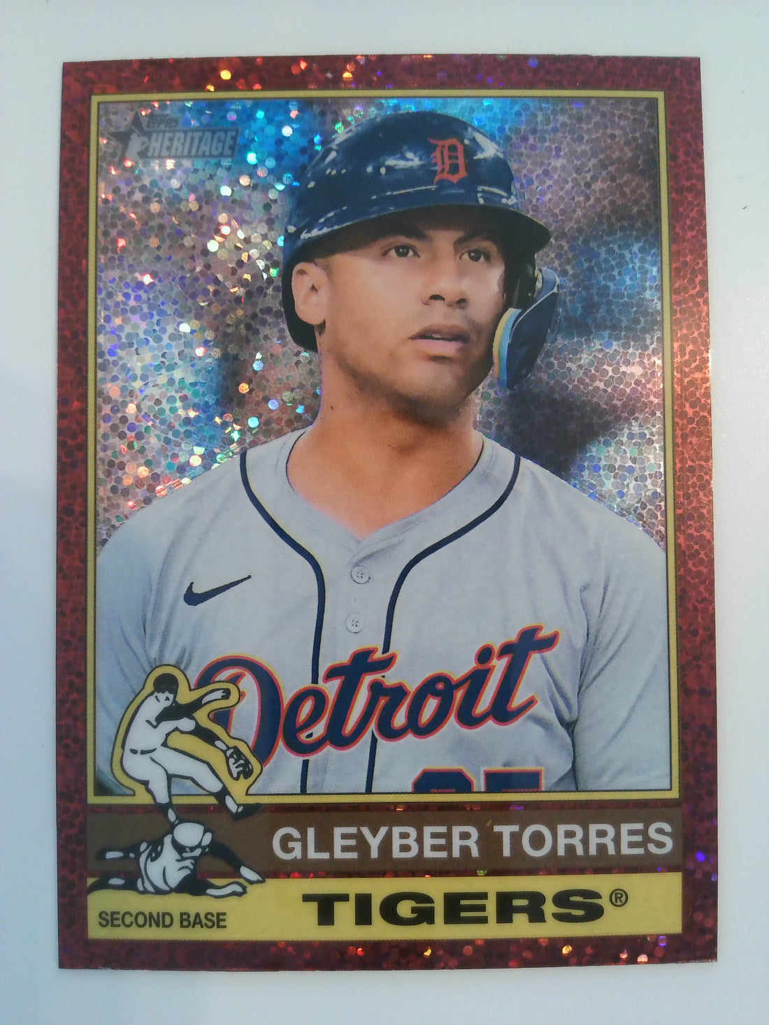 2025 Topps Heritage Chrome Burgundy Sparkle Refractor Gleyber Torres #354