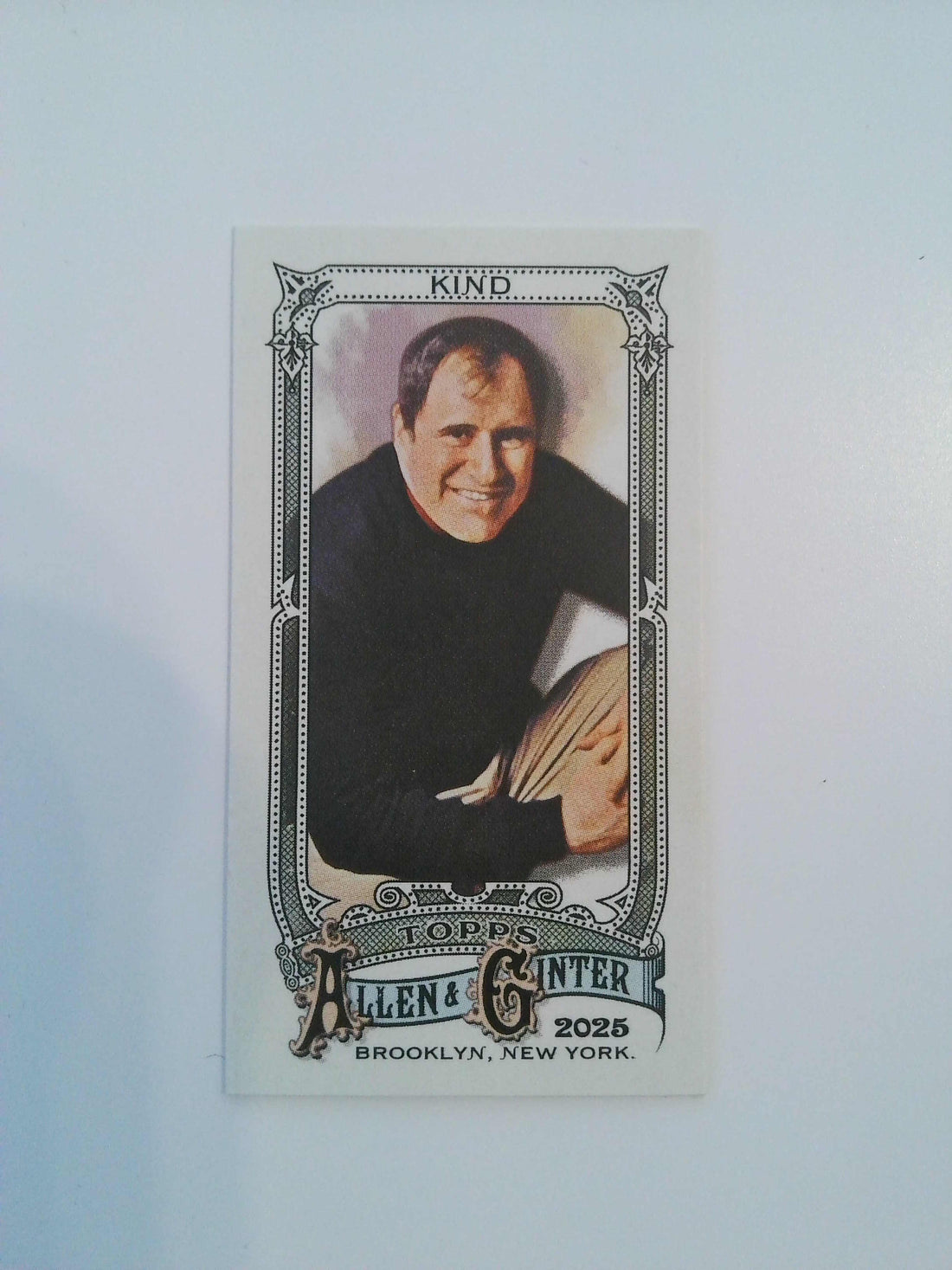2025 Topps Allen & Ginter Baseball Mini Black Border Richard Kind #293