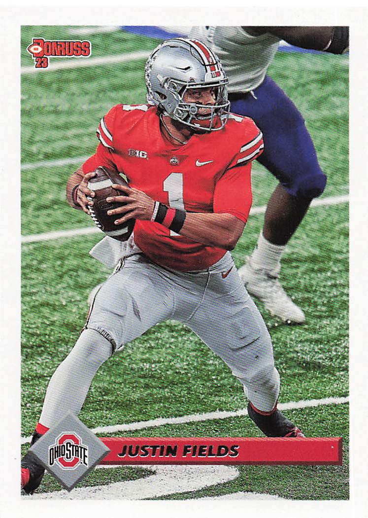 2023 Panini Chronicles Draft Picks Football Donruss Retro Justin Fields #10