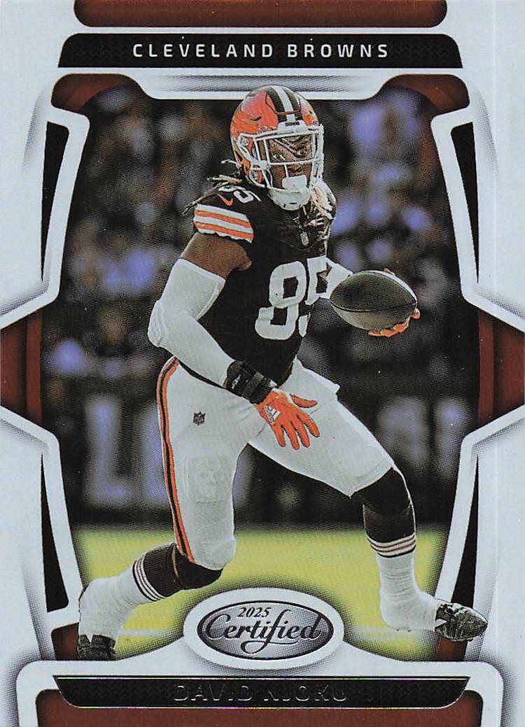 2025 Panini Certified Football David Njoku #25