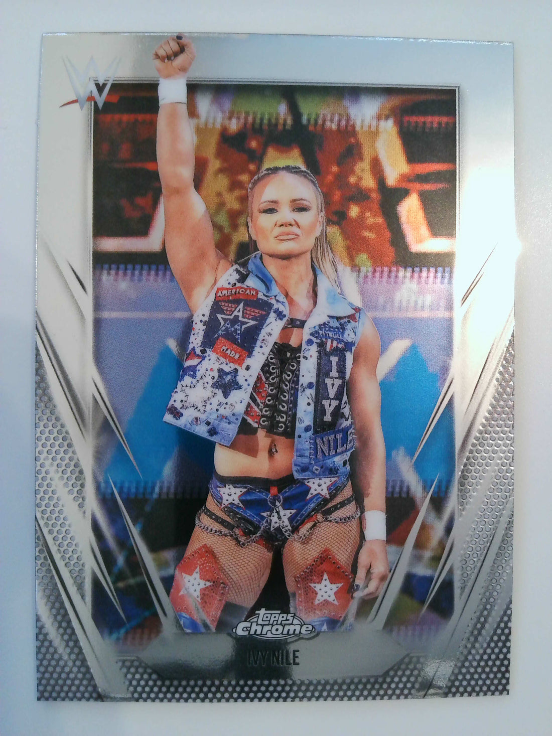 2026 Topps Chrome WWE Wrestling Ivy Nile #181