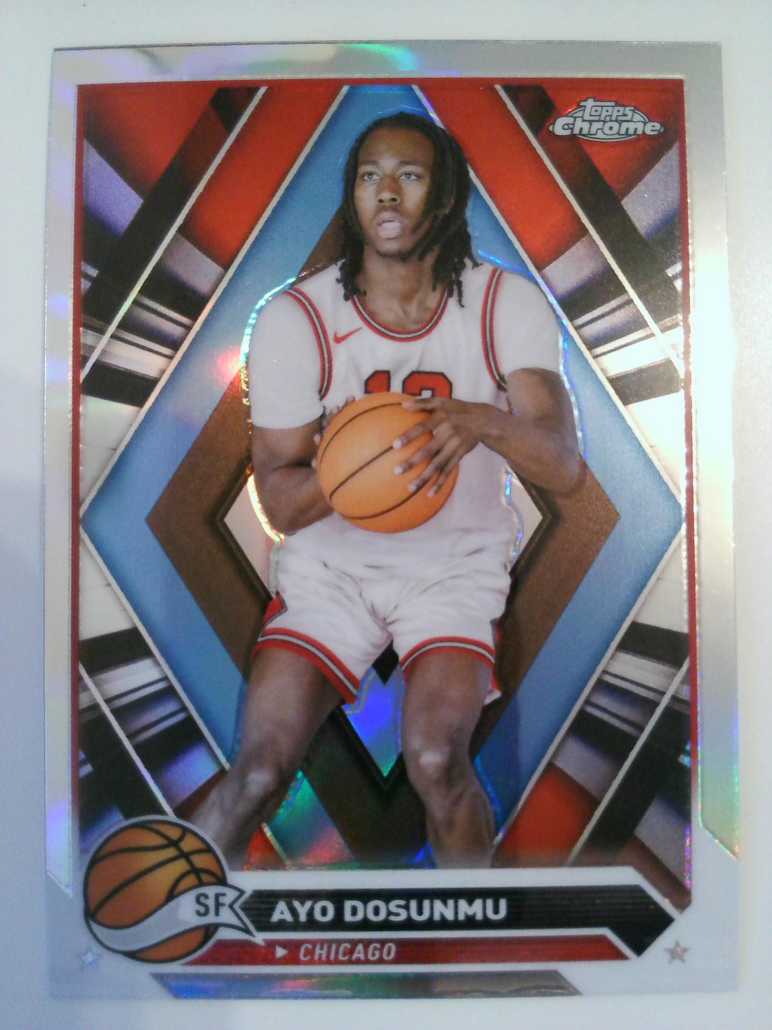 2023-24 Topps Chrome Basketball Refractors Ayo Dosunmu #156