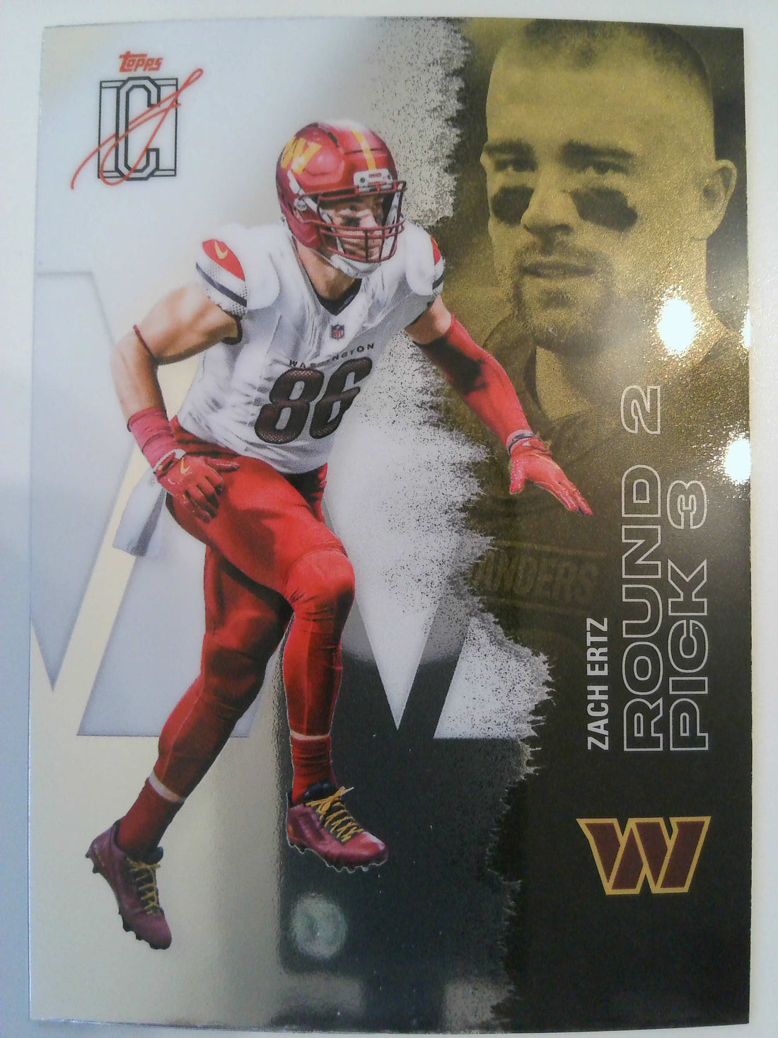 2025 Topps Signature Class Football Chrome Zach Ertz #100
