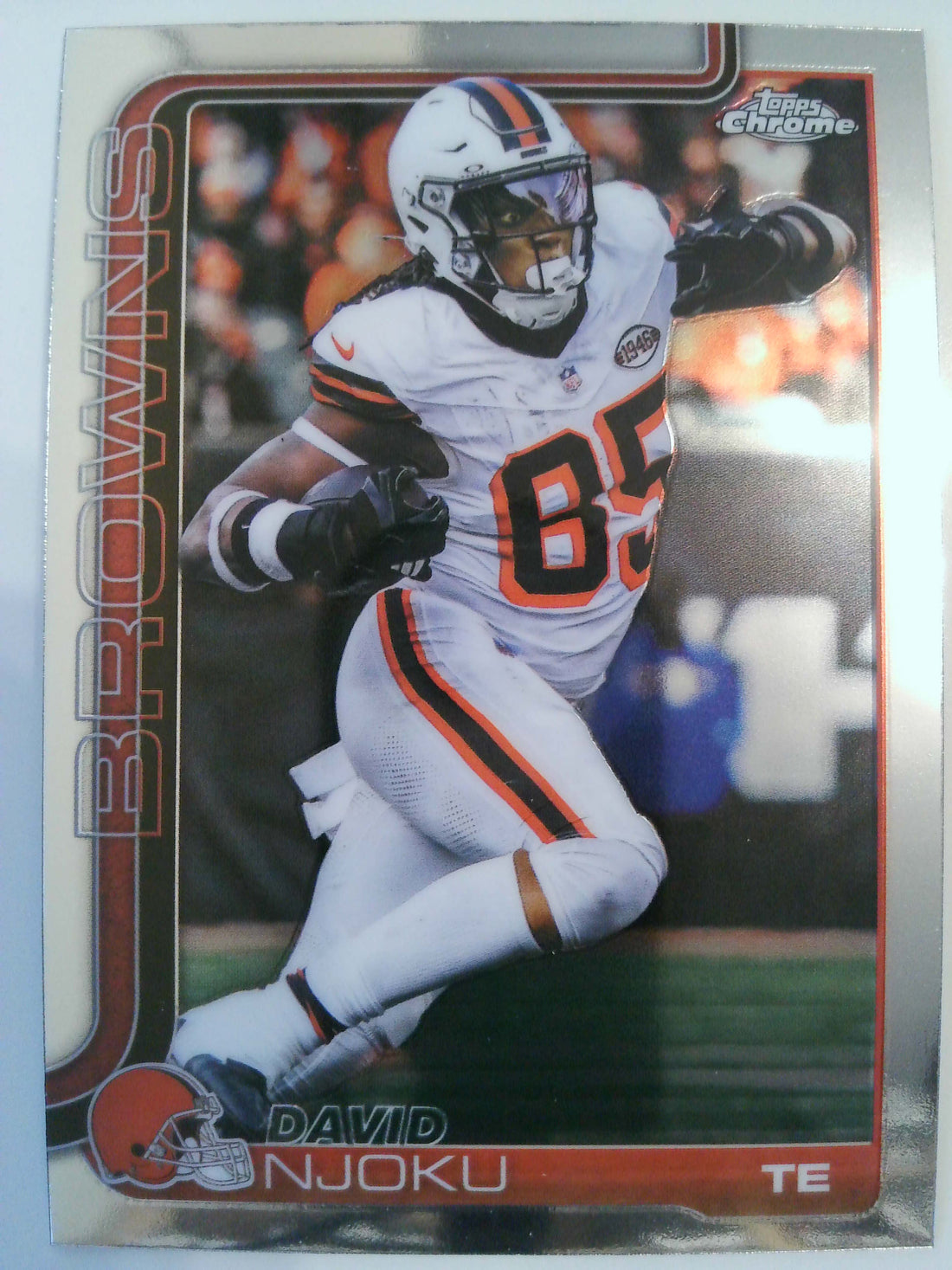 2025 Topps Chrome Football David Njoku #69