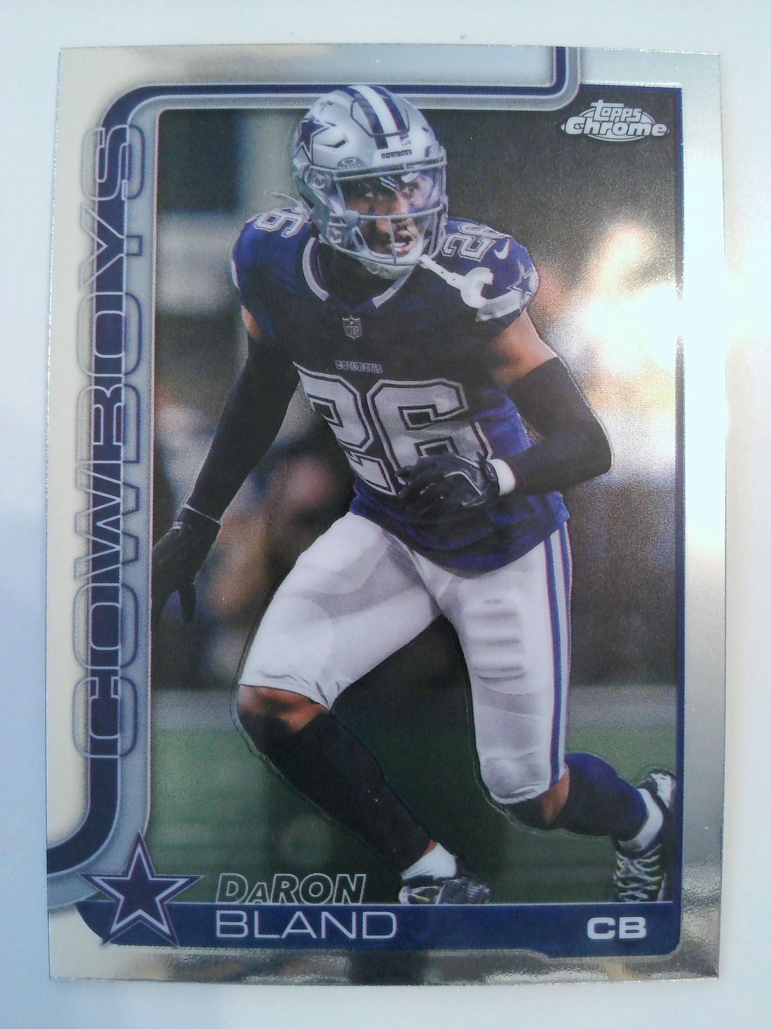 2025 Topps Chrome Football DaRon Bland #82