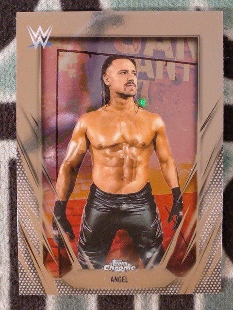 2026 Topps Chrome WWE Wrestling Angel #136