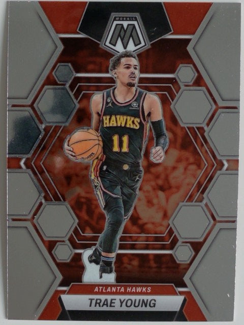 2022-23 Panini Mosaic Basketball Trae Young #8