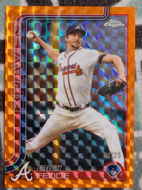 2025 Topps Chrome Update Orange Geometric Refractors 04/25 Erick Fedde #USC89