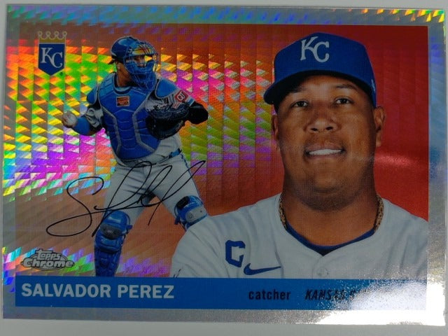 2025 Topps Chrome Platinum Baseball Prism Refractor Salvador Perez #87
