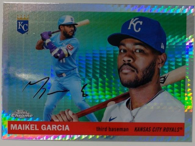 2025 Topps Chrome Platinum Baseball Prism Refractor Maikel Garcia #37