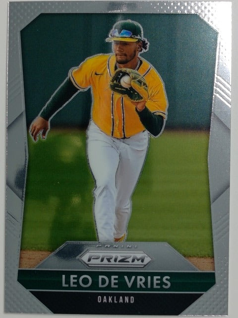 2026 Panini Prizm Baseball Throwback Leo De Vries #8