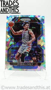 2021-22 Panini Prizm Basketball Ice Prizm Robin Lopez #34