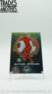 2021 Panini Mosaic UEFA Euro 2020 Pitch Masters Daley Blind #12