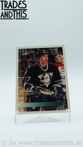 1994-95 Topps Premier Steven King #220