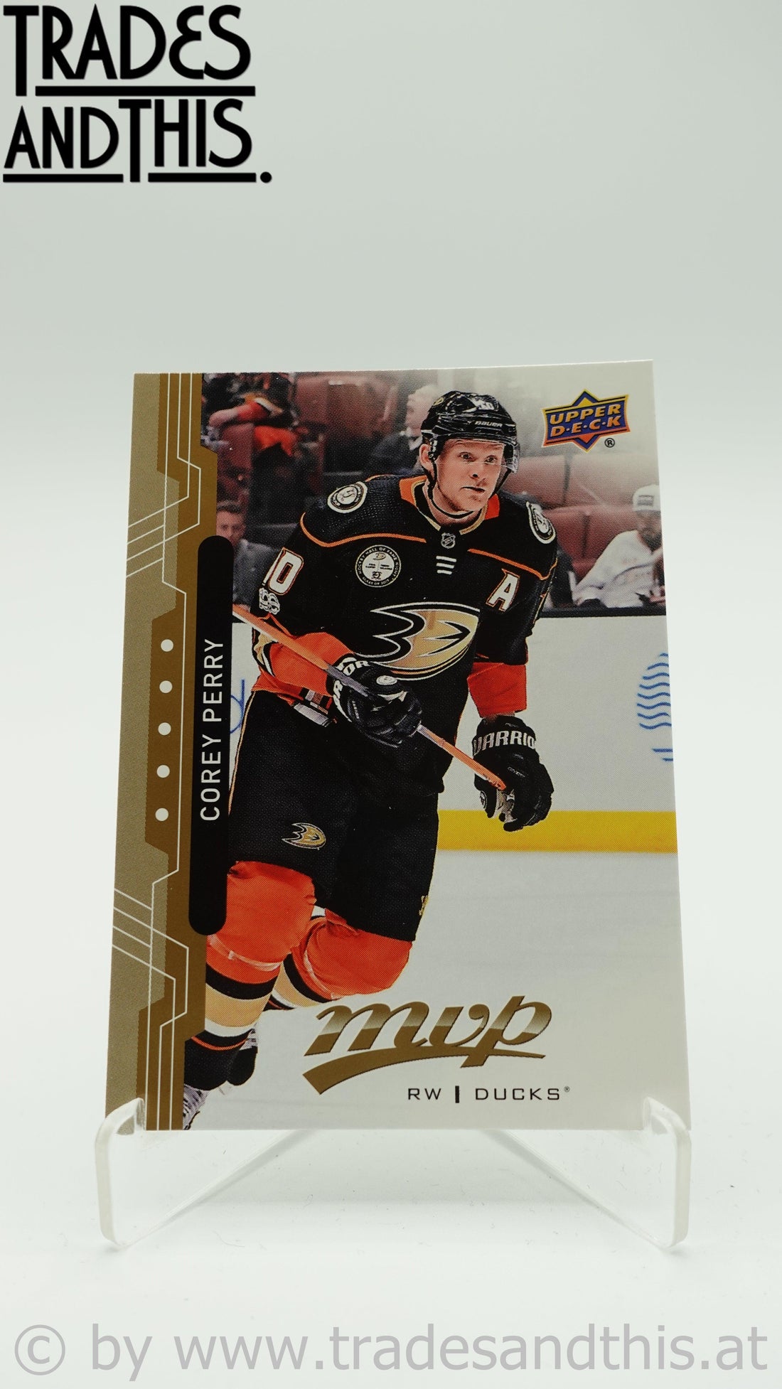 2018-19 Upper Deck MVP Corey Perry #148 - Trades and This e.U.