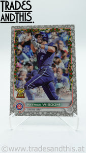 2022 Topps Holiday Metallic Patrick Wisdom #HW197