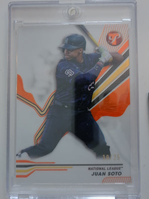 2024 Topps Pristine Orange Refractor 10/25 Juan Soto #255