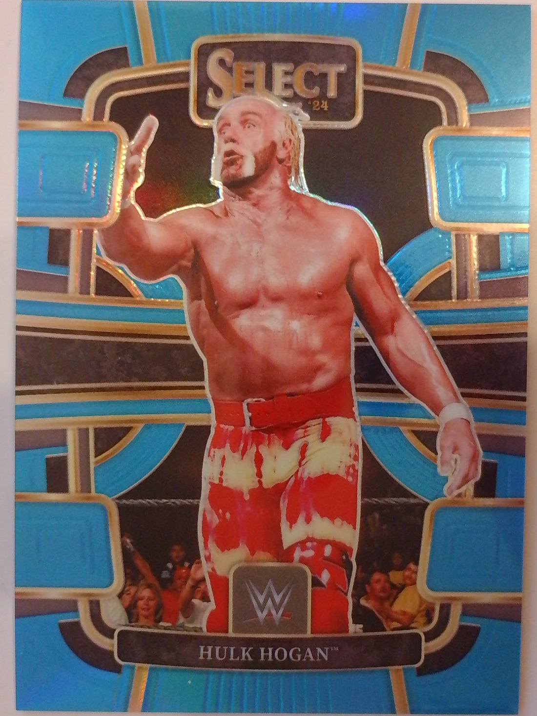 2024 Panini Prizm WWE Blue Prizm 178/249 Hulk Hogan #81