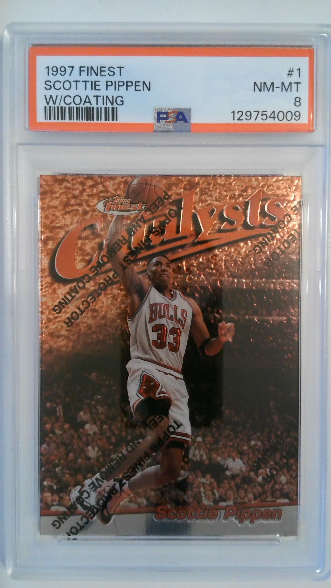 1997 Topps Finest W/Coating Scottie Pippen #1 PSA 8