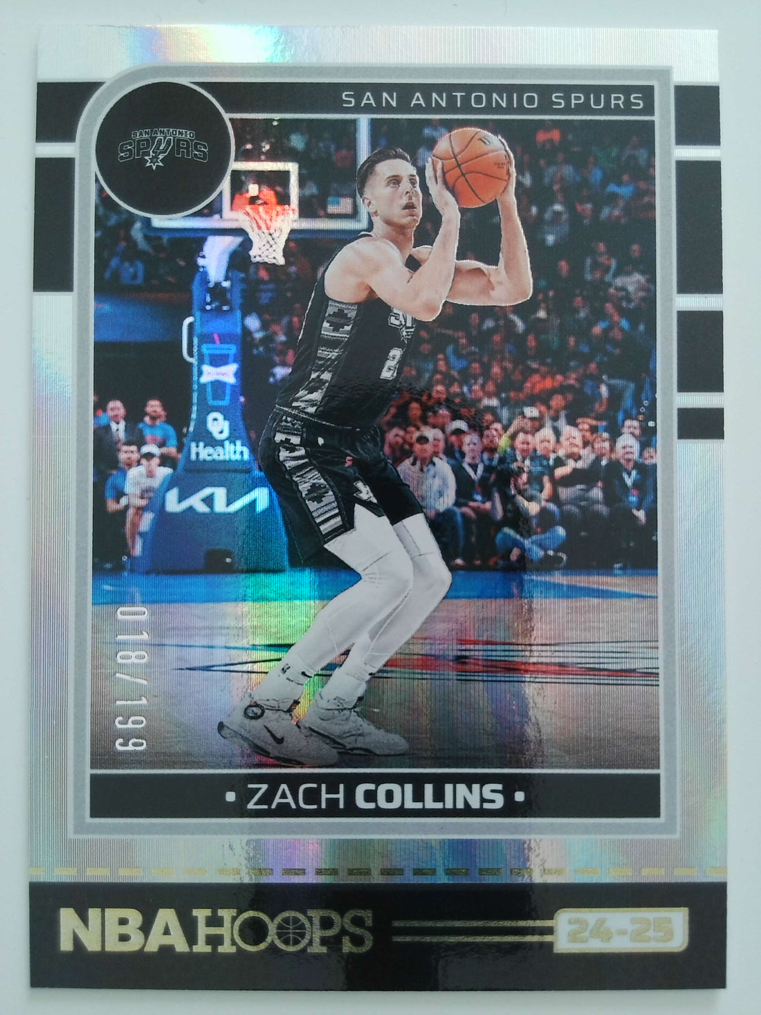 2024-25 Panini Hoops Holo 018/199 Zach Collins #57