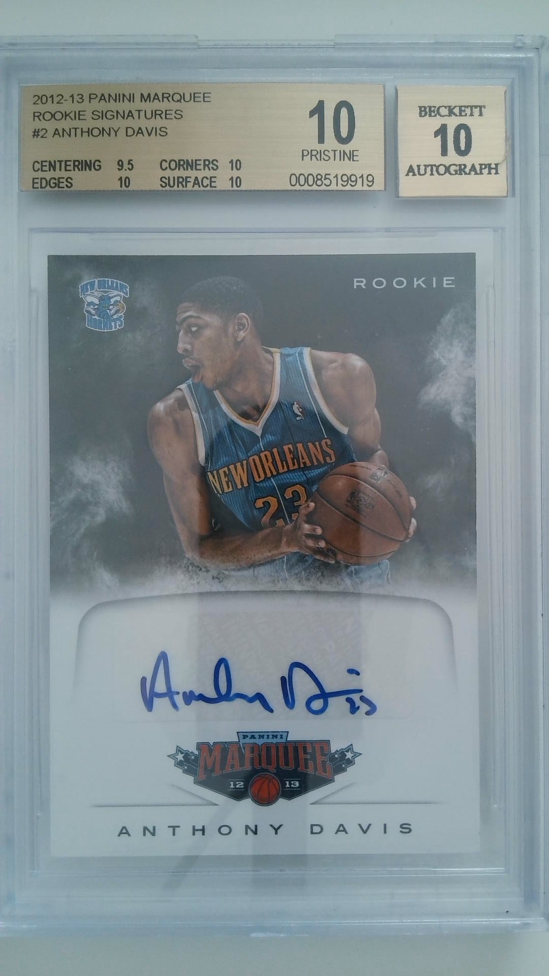 2012-13 Panini Marque Rookie Signatures Anthony Davis #2 RC BGS 10/10